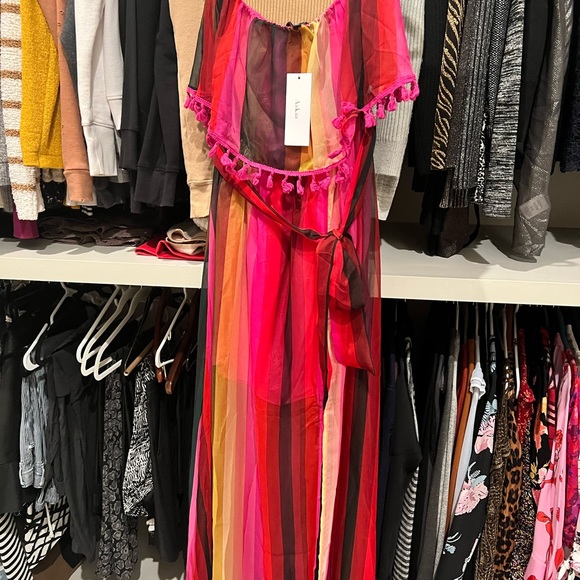 Aakaa maxi dress, new with tags! Size small - Picture 9 of 9